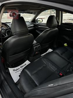 نيسان ألتيما